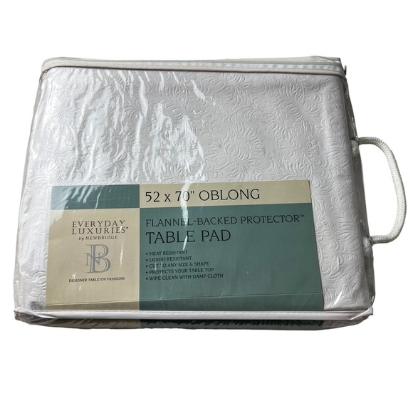 NEW Protector Table Pad By Every Day Luxuries New Bridge Vinyl 52” x 70” Oblong - Picture 3 of 4